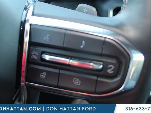 Used 2025 GMC Acadia Elevation image 15