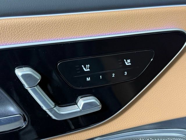Used 2024 Mercedes-Benz CLE 300 4MATIC Coupe image 20