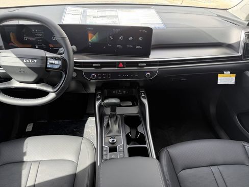 New 2026 Kia Sorento S AWD/4WD image 13