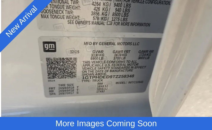 Used 2026 GMC Sierra 1500 SLT RWD image 8
