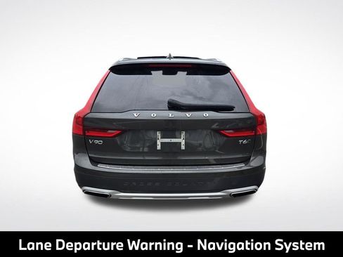 Used 2020 Volvo V90 T6 Cross Country AWD/4WD image 8