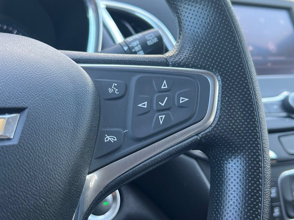 Used 2020 Chevrolet Equinox LT AWD/4WD image 21
