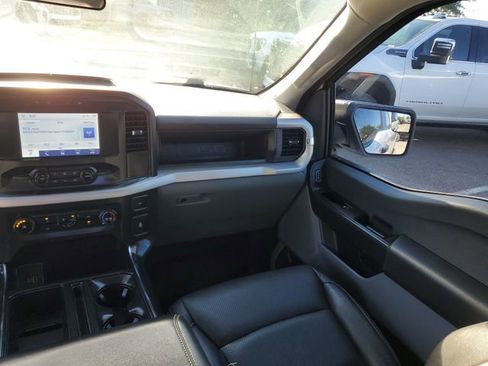 Used 2022 Ford F150 XL w/ Equipment Group 101A High AWD/4WD image 15