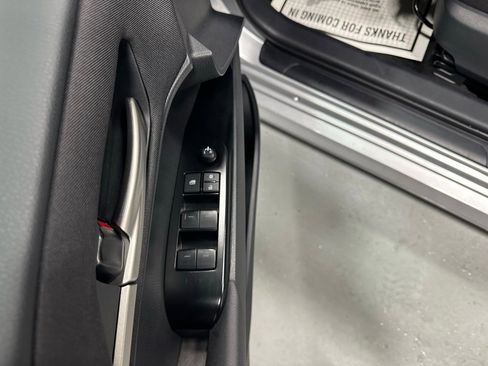 Used 2025 Toyota Camry LE image 9