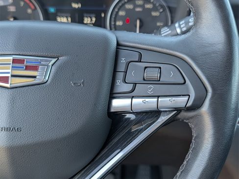 Used 2020 Cadillac XT6 Premium Luxury image 12