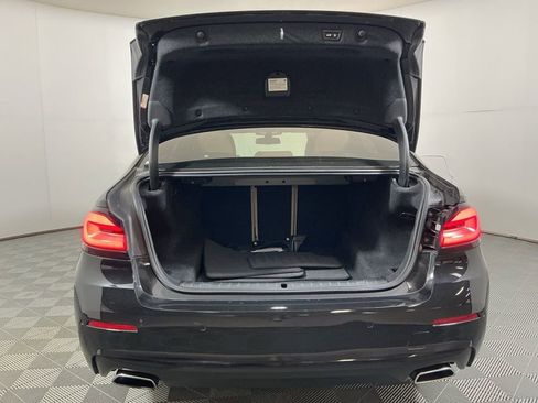 Used 2021 BMW 540i w/ Convenience Package image 26