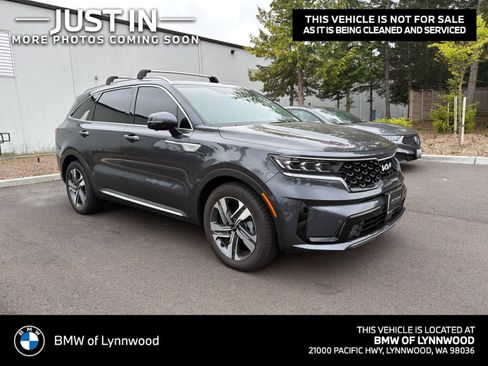 Used 2022 Kia Sorento SX Prestige w/ Panoramic Sunroof Package AWD/4WD image 1