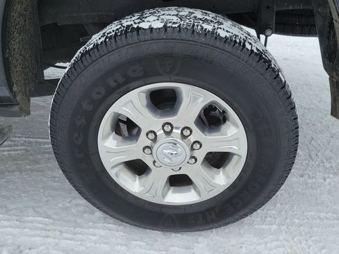 Used 2024 RAM 2500 Big Horn w/ Safety Group image 5