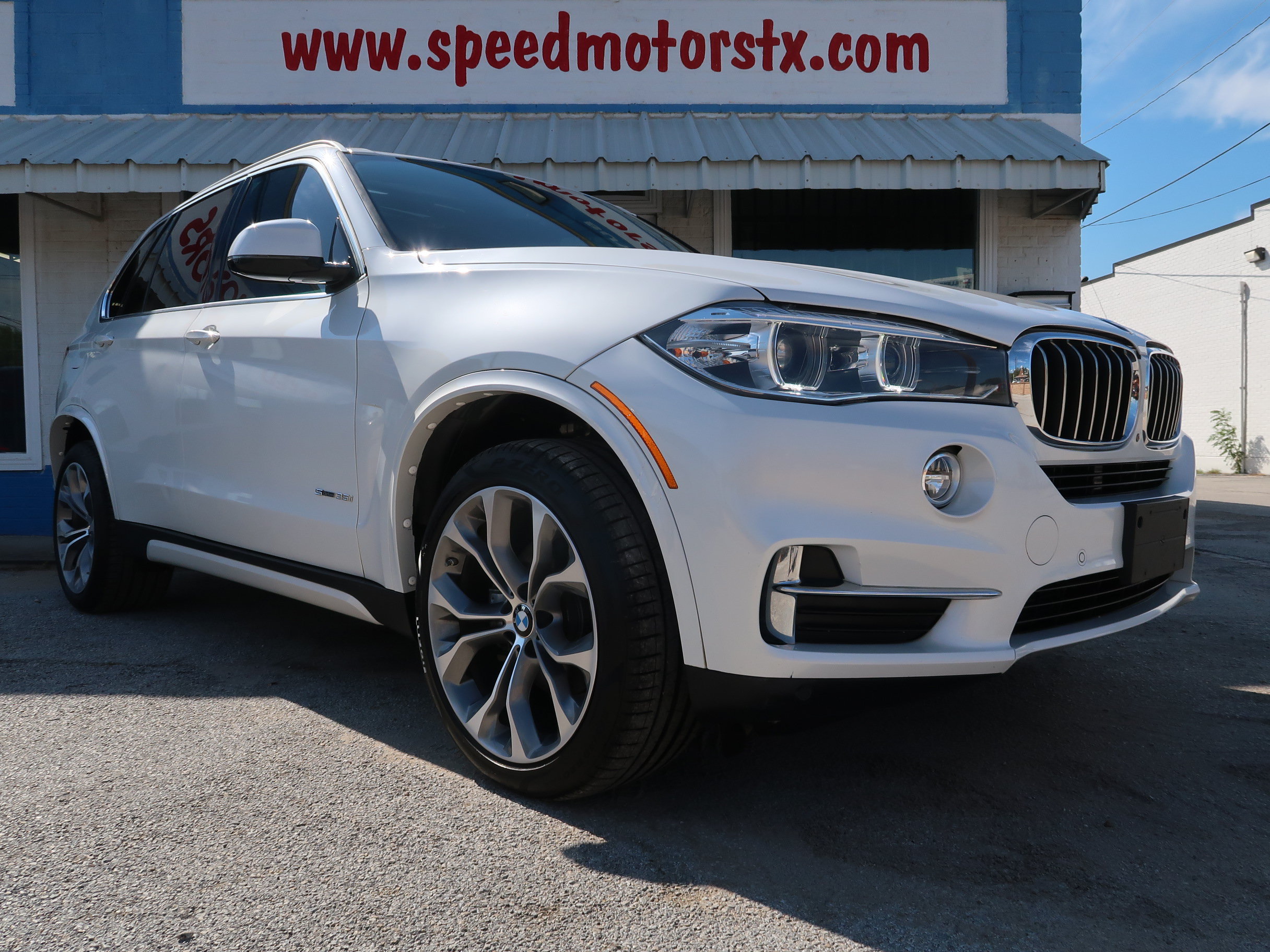 Used 2017 BMW X5 sDrive35i RWD image 6