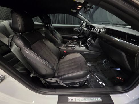 Used 2020 Ford Mustang GT Premium w/ GT Performance Package RWD image 2