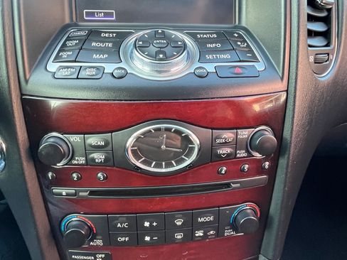 Used 2016 INFINITI QX50 2WD w/ Premium Plus Package image 14