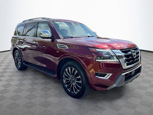 Used 2022 Nissan Armada Platinum RWD image 4