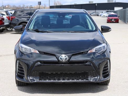 Used 2018 Toyota Corolla XSE image 5