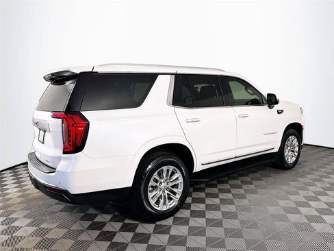 Used 2023 GMC Yukon SLT w/ SLT Premium Package RWD image 5