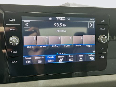 New 2026 Volkswagen Jetta SE image 14