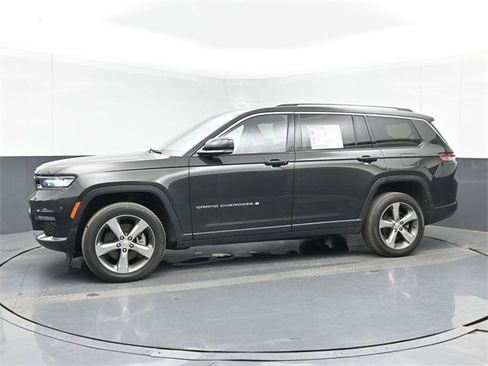 Used 2022 Jeep Grand Cherokee L Limited image 4