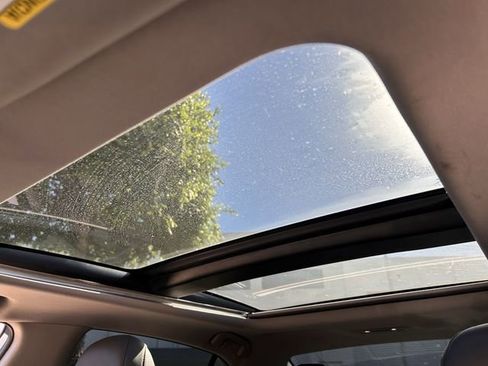 Used 2020 Toyota Camry XLE image 26