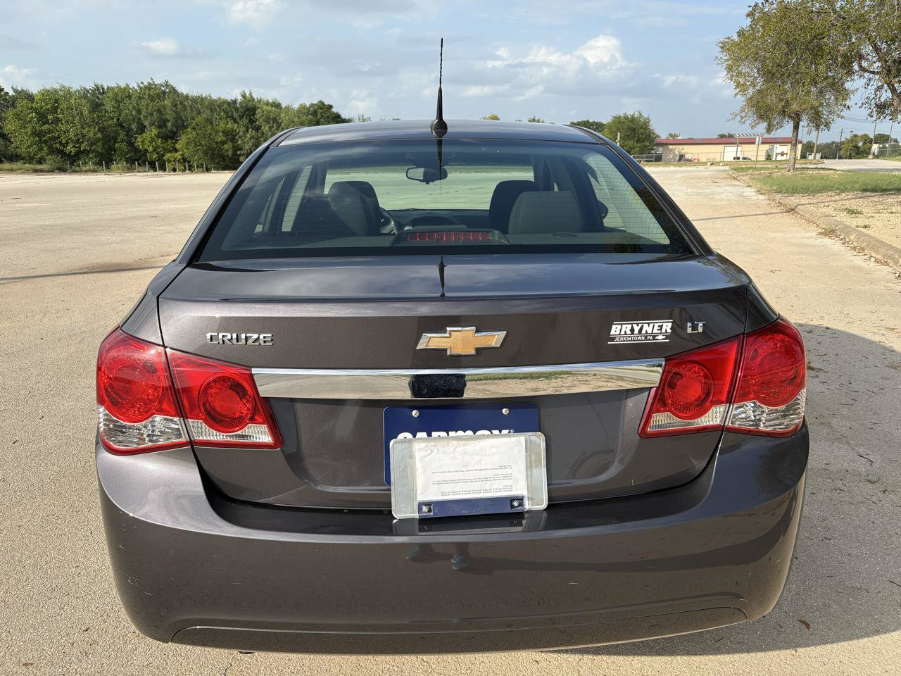 Used 2011 Chevrolet Cruze LT FWD image 13