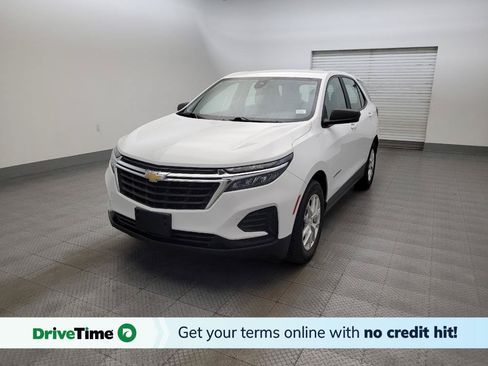 Used 2022 Chevrolet Equinox LS w/ LPO, Floor Liner Package FWD image 1