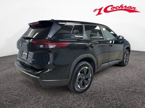 Used 2024 Nissan Rogue SV AWD/4WD image 26