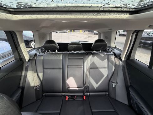 Used 2015 Mercedes-Benz GLK 350 4MATIC image 14