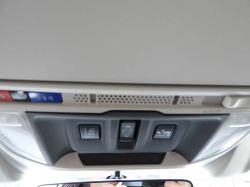 Used 2021 Subaru Forester Premium image 39