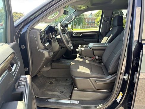 Used 2024 Chevrolet Silverado 1500 LT w/ Protection Package AWD/4WD image 13