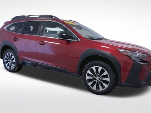 Used 2024 Subaru Outback Limited image 2