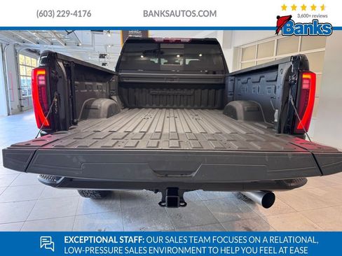 Certified 2024 GMC Sierra 3500 Denali Ultimate image 8
