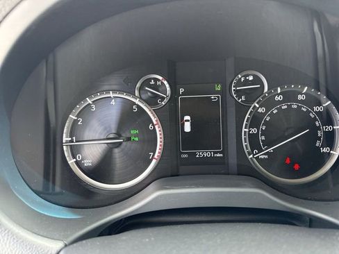 Certified 2023 Lexus GX 460 Premium w/ Premium Package image 15