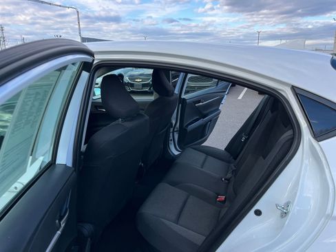 Used 2025 Toyota Camry LE image 25