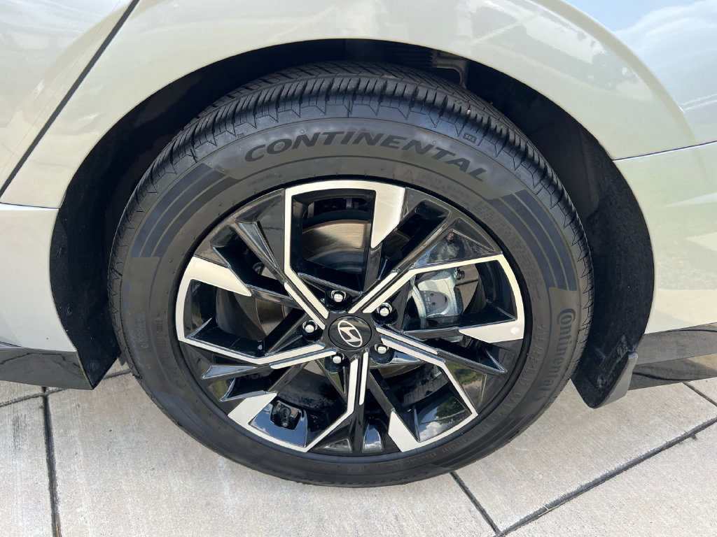 Used 2024 Hyundai Sonata SEL FWD image 14