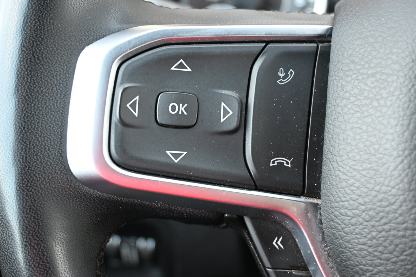 Used 2025 RAM 1500 Big Horn AWD/4WD image 11