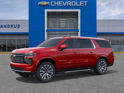 New 2026 Chevrolet Suburban High Country w/ Sun And Tow Package AWD/4WD image 26
