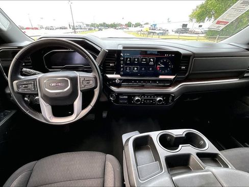 Used 2024 GMC Sierra 1500 Elevation w/ LPO, Elevation Black Package AWD/4WD image 14