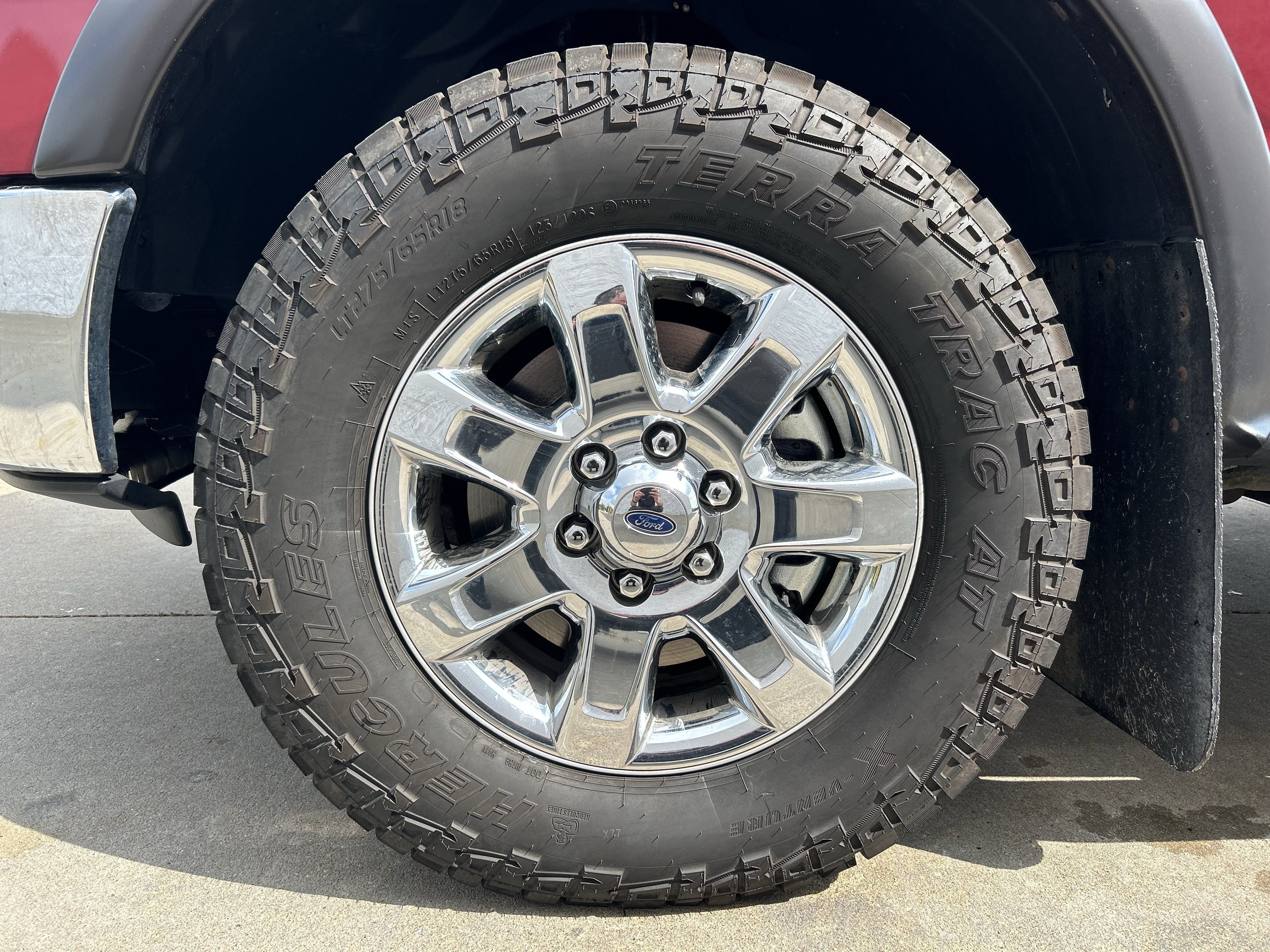 Used 2014 Ford F150 XLT w/ Equipment Group 302A Luxury AWD/4WD image 12