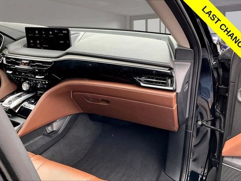 Certified 2024 Acura MDX SH-AWD w/ Advance Package image 17