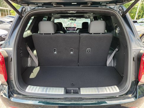 Certified 2025 Hyundai Palisade Calligraphy image 21