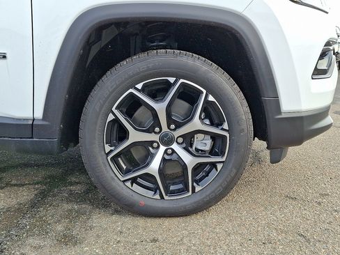 New 2026 Jeep Compass Limited AWD/4WD image 5