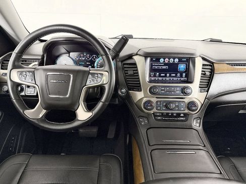 Used 2019 GMC Yukon Denali AWD/4WD image 62