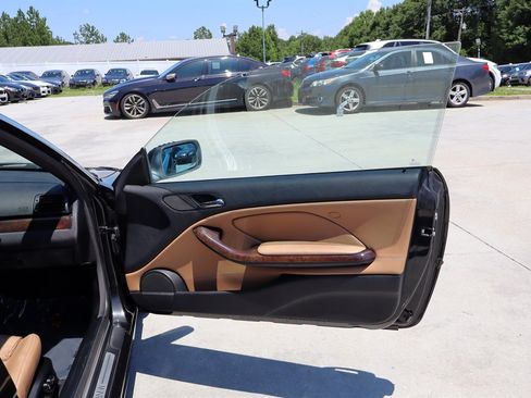 Used 2004 BMW 325Ci Convertible RWD image 31
