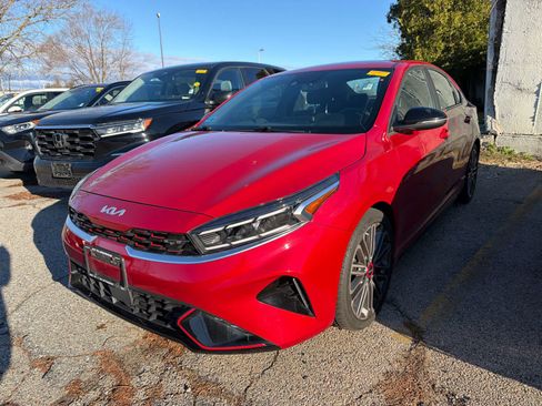 Used 2023 Kia Forte GT w/ GT2 Package image 7