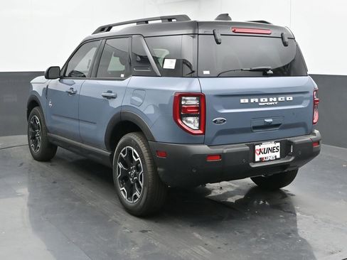 New 2025 Ford Bronco Sport Outer Banks image 8