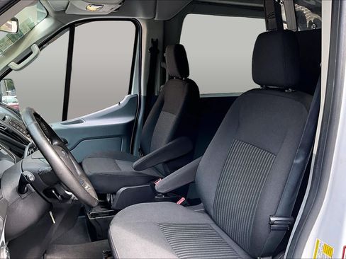 Used 2017 Ford Transit 150 XLT RWD image 15