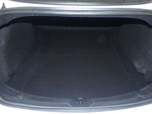 Used 2024 Tesla Model 3 Standard Range RWD image 22