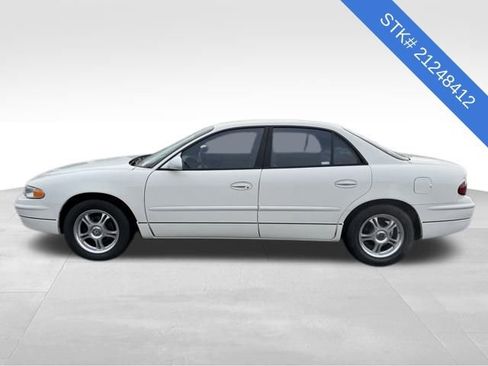 Used 2002 Buick Regal LS w/ SL Western Region Pkg image 4