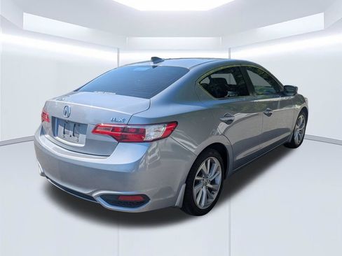 Used 2016 Acura ILX FWD image 3
