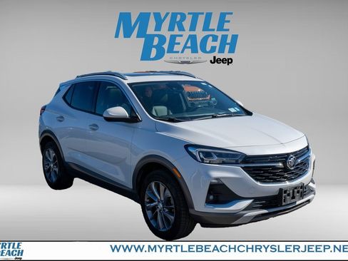 Used 2020 Buick Encore GX Essence w/ Experience Buick Package image 8