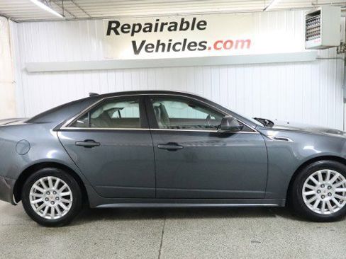 Used 2012 Cadillac CTS AWD Sedan image 4