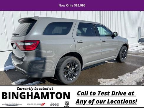 Used 2022 Dodge Durango SXT w/ Blacktop Package image 7